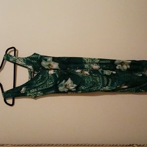 All that jazz..green floral..size 5/6
